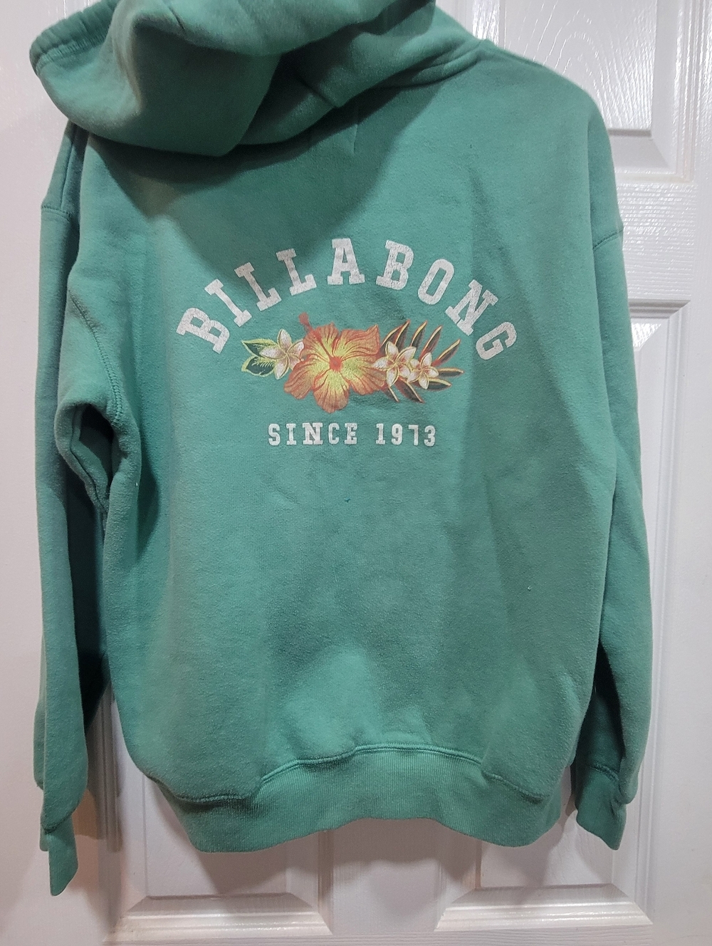 Billabong Women's Mint Green Crewneck with Floral Logo, Size M